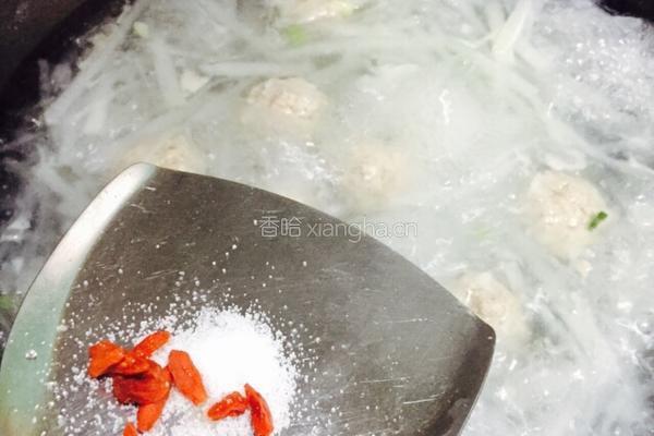白萝卜丝丸子汤的做法图解9