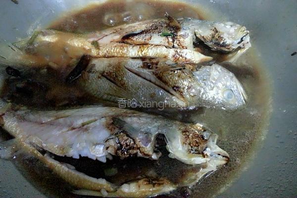 老抽小黄鱼的做法图解4