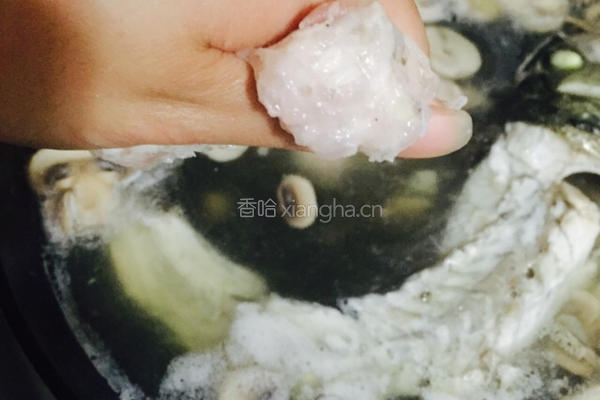鱼丸素菇汤的做法图解14