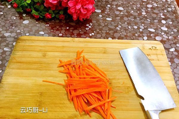 素杂拌拉皮的做法图解3