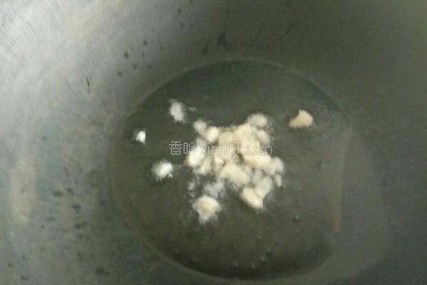银耳素炒青豆的做法图解4