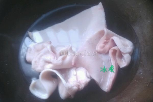 水晶皮冻的做法图解1