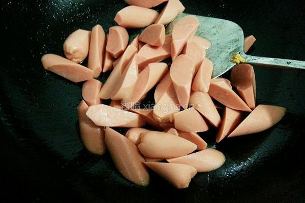 彩椒炒火腿鸭蛋的做法图解8