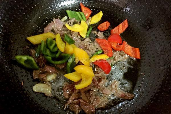 彩椒炒牛肉的做法图解6