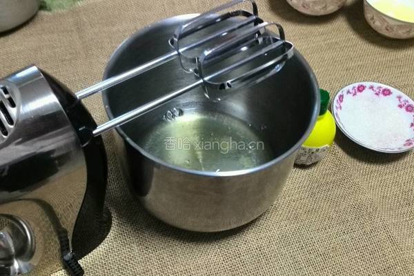 可可戚风蛋糕6寸的做法图解3