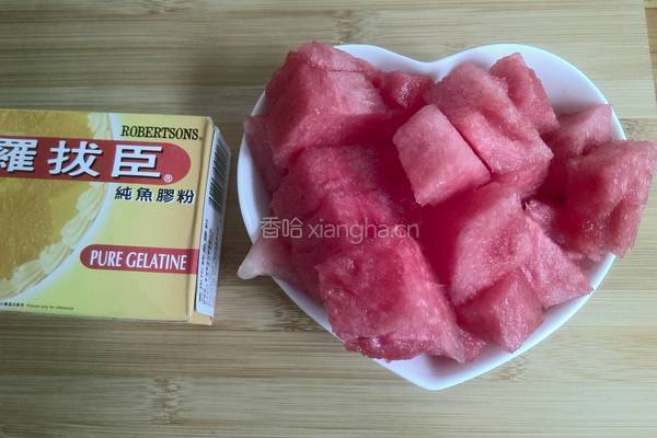 西瓜酸奶布丁的做法图解1