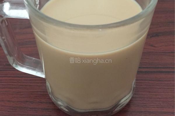 自制奶茶的做法图解6