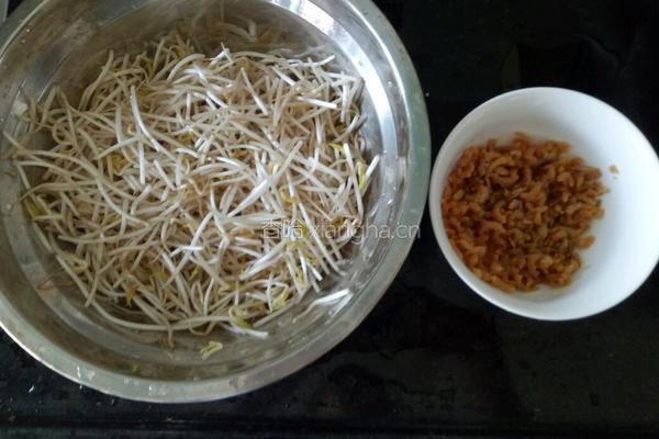 绿豆芽虾米腐竹拌米粉的做法图解4