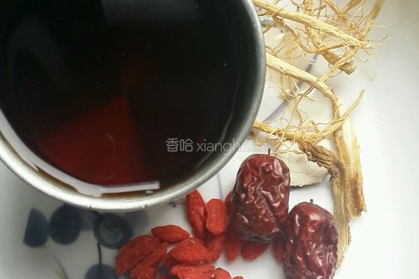当归人参老母鸡汤的做法图解3