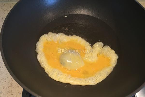 卷心菜粉条炒鸡蛋的做法图解4