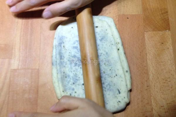 芝麻海苔苏打饼干的做法图解5