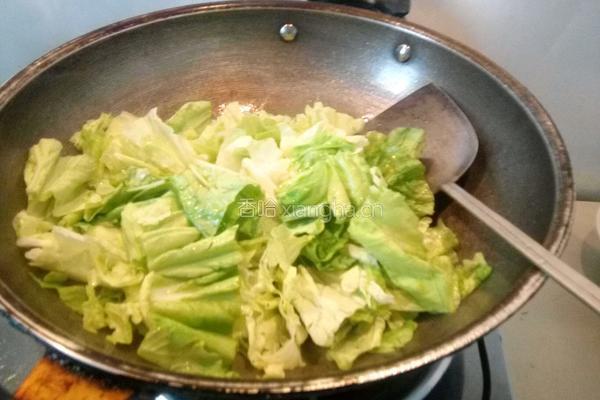 卷心菜粉丝汤的做法图解4