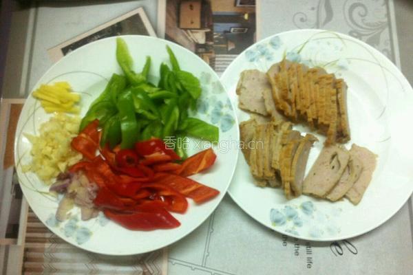 彩椒炒肉卷的做法图解2