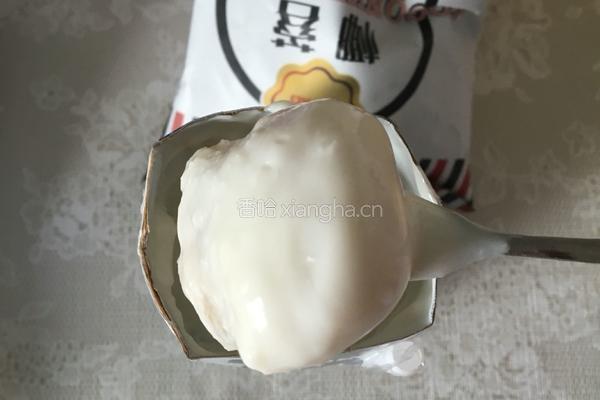 香蕉椰蓉酸奶冻的做法图解3
