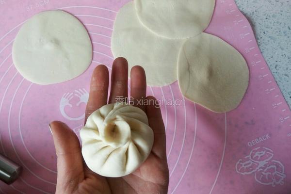 芹菜猪肉包子的做法图解18