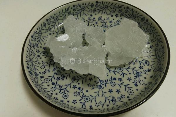 银耳果香木耳羹的做法图解3