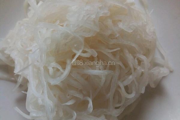 白萝卜蛋卷的做法图解3