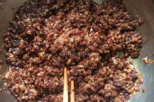 韭菜肉馅馄饨的做法图解2