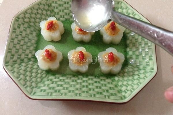 白萝卜干贝盅的做法图解10