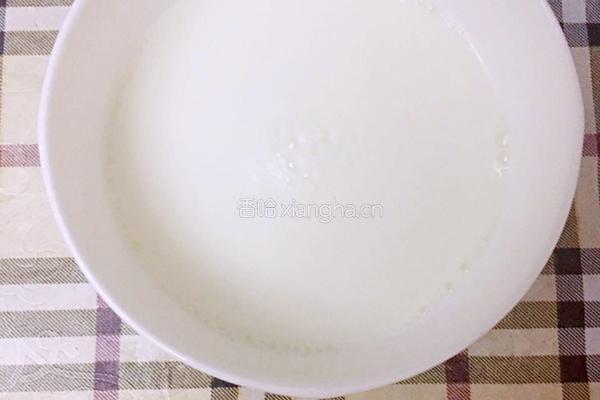 西瓜牛奶冰棍的做法图解4