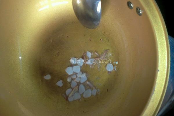 圣女果伴绿豆芽的做法图解4