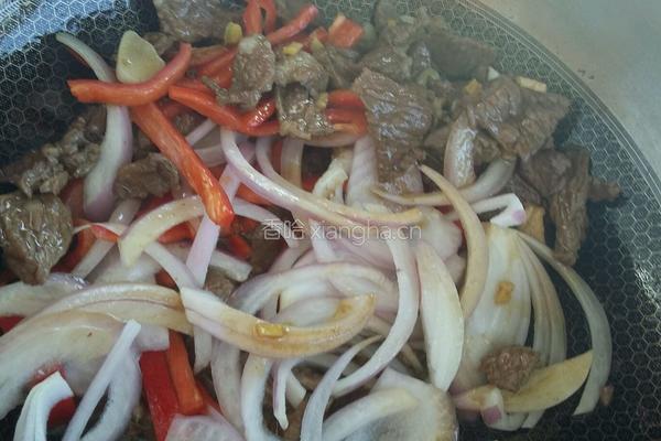 彩椒炒牛肉的做法图解7