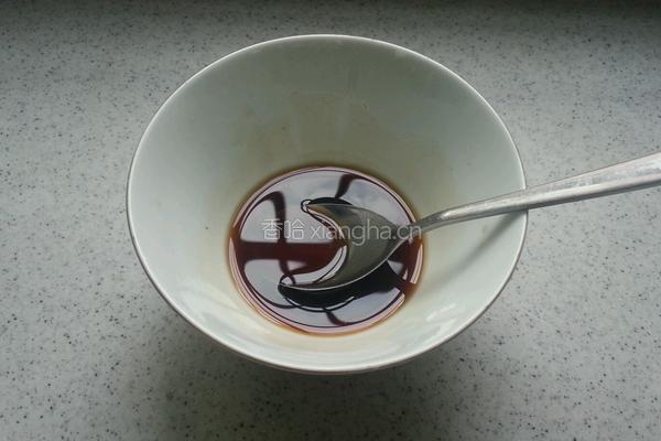 绿豆芽炒面的做法图解7