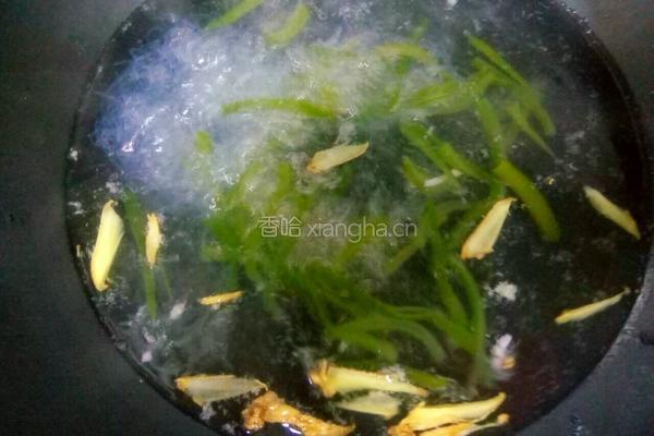 粉丝白萝卜海带汤的做法图解6