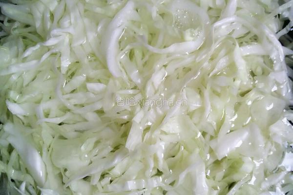 凉拌卷心菜的做法图解3