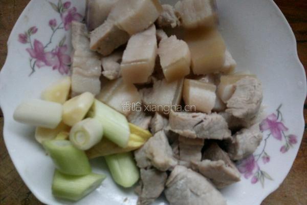 土豆红烧肉的做法图解2