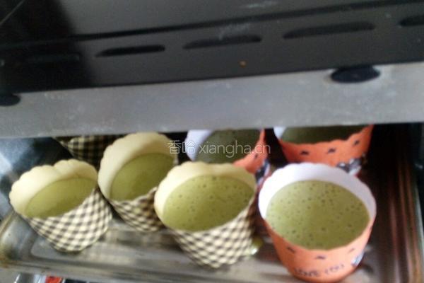 抹茶蛋糕的做法图解3