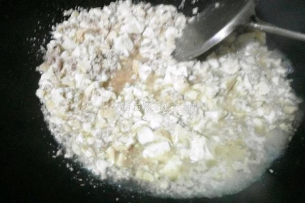 小葱肉末炒豆腐的做法图解5