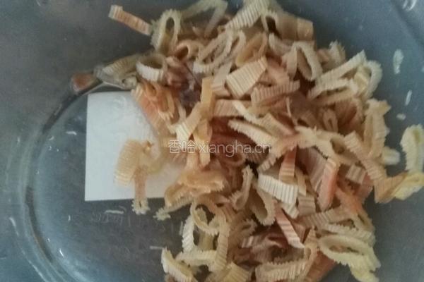 干沙虫瘦肉粥的做法图解3