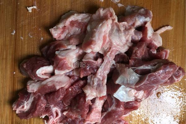 萝卜牛腩清汤的做法图解2