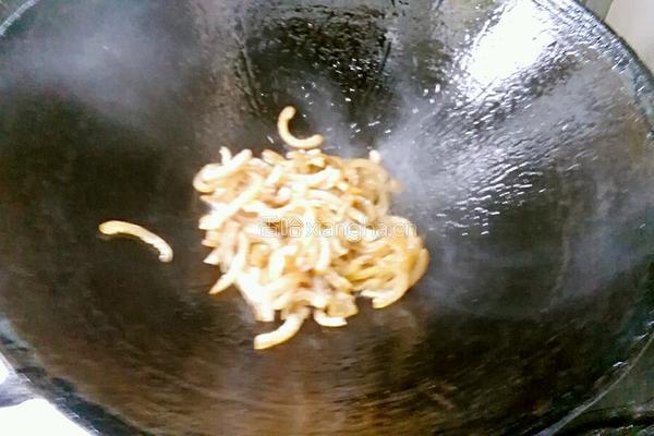 双椒炒肉皮的做法图解7