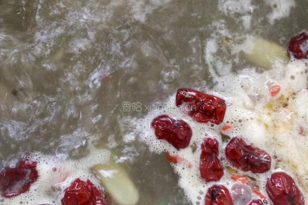 香菇山药排骨汤的做法图解4
