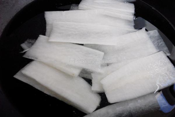 白萝卜粉条素包子的做法图解3
