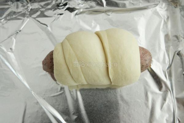 黑椒火腿肠面包的做法图解10