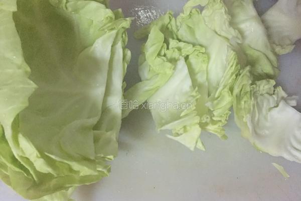翡翠卷心菜卷的做法图解3