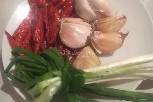 酸菜鱼的做法图解2