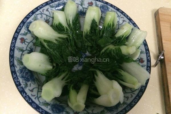，碧绿菜胆扒花菇。的做法图解4