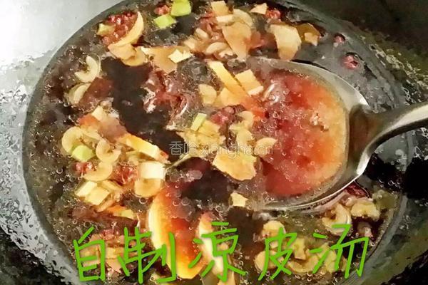 美味的秘制凉皮的做法图解6