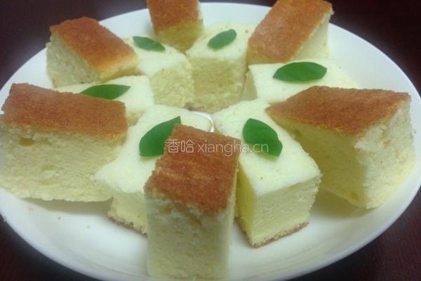 电饭煲蒸蛋糕的做法图解1