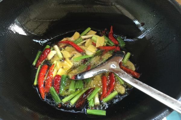 土豆辣子鸡的做法图解8