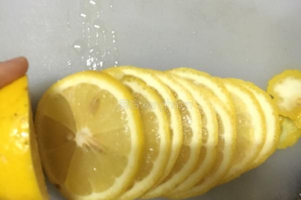 柠檬蜂蜜的做法图解2
