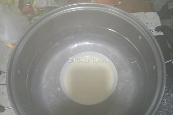 牛奶鸡蛋羹的做法图解5