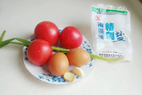 番茄炒鸡蛋（花样版本）的做法图解1