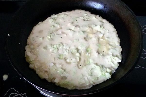 蔬菜鸡蛋早餐饼的做法图解7