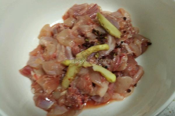 干煸兔肉的做法图解1