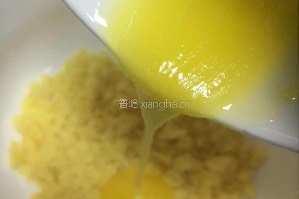 草莓巧克力蛋糕的做法图解3